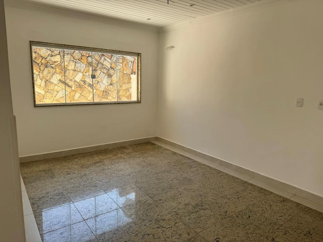 470 m² house with 3 bedrooms and 2 en suites — photo 7
