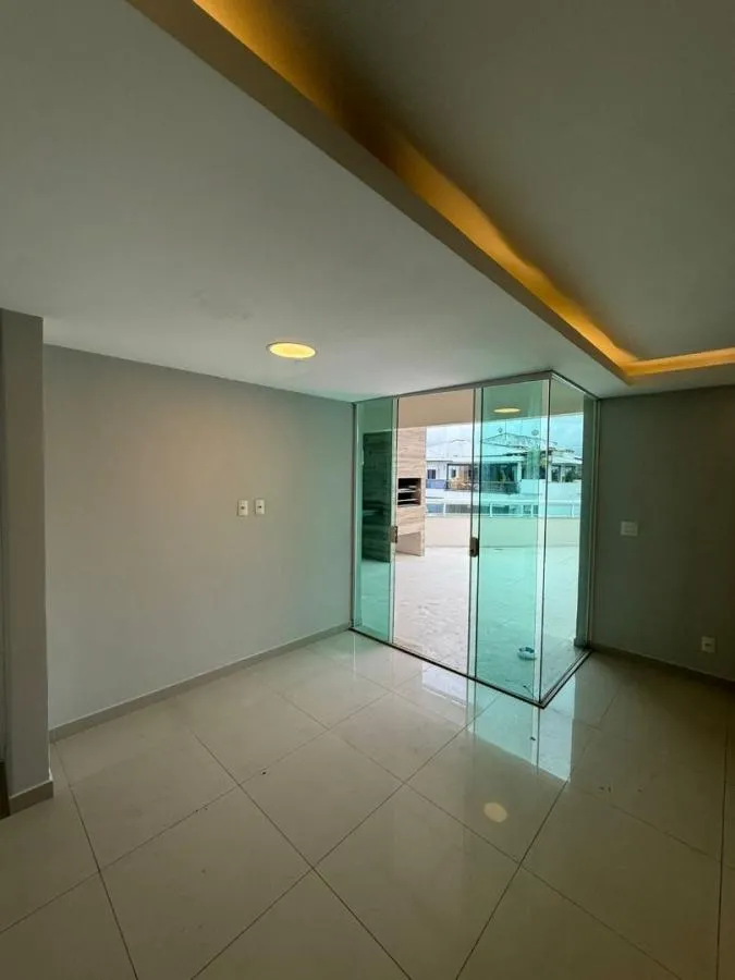 170 m² penthouse with 3 bedrooms and 3 parking spaces — photo 16