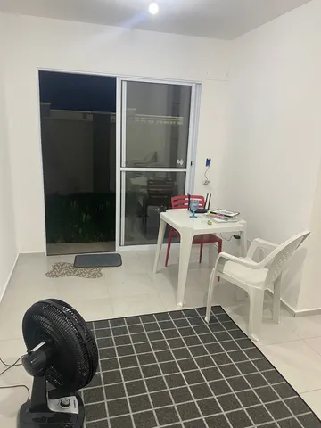Furnished 2-bedroom apartment with closed kitchen