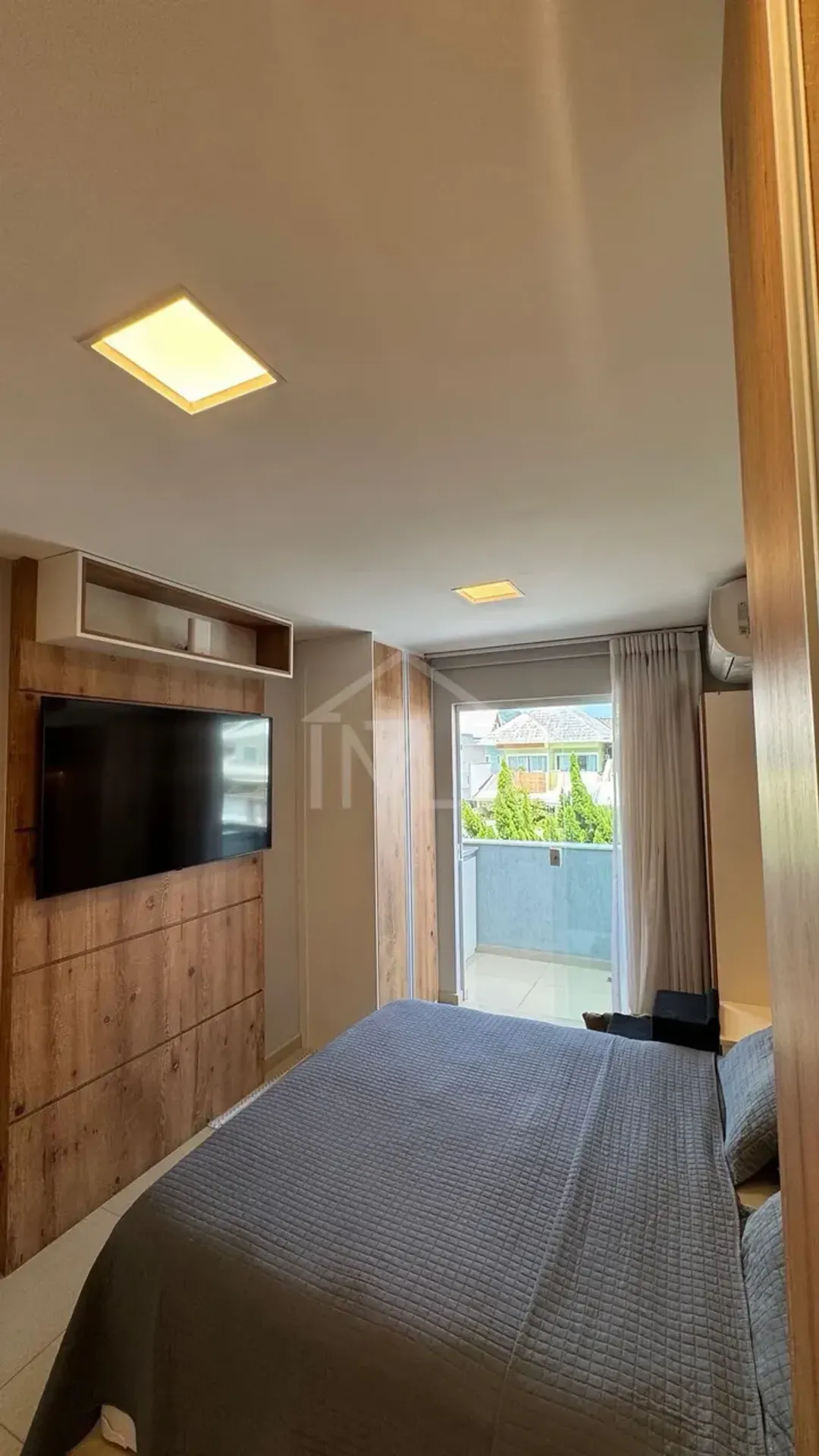 Furnished house with 4 bedrooms and 5 bathrooms, 300 m² — photo 19