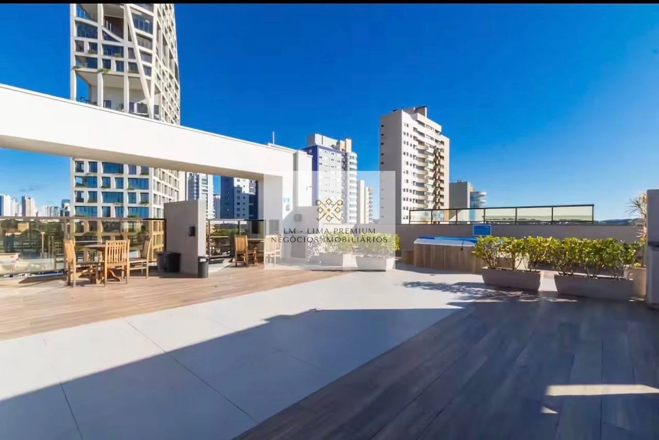 21 m² studio with a private BBQ and floor-to-ceiling windows — photo 28
