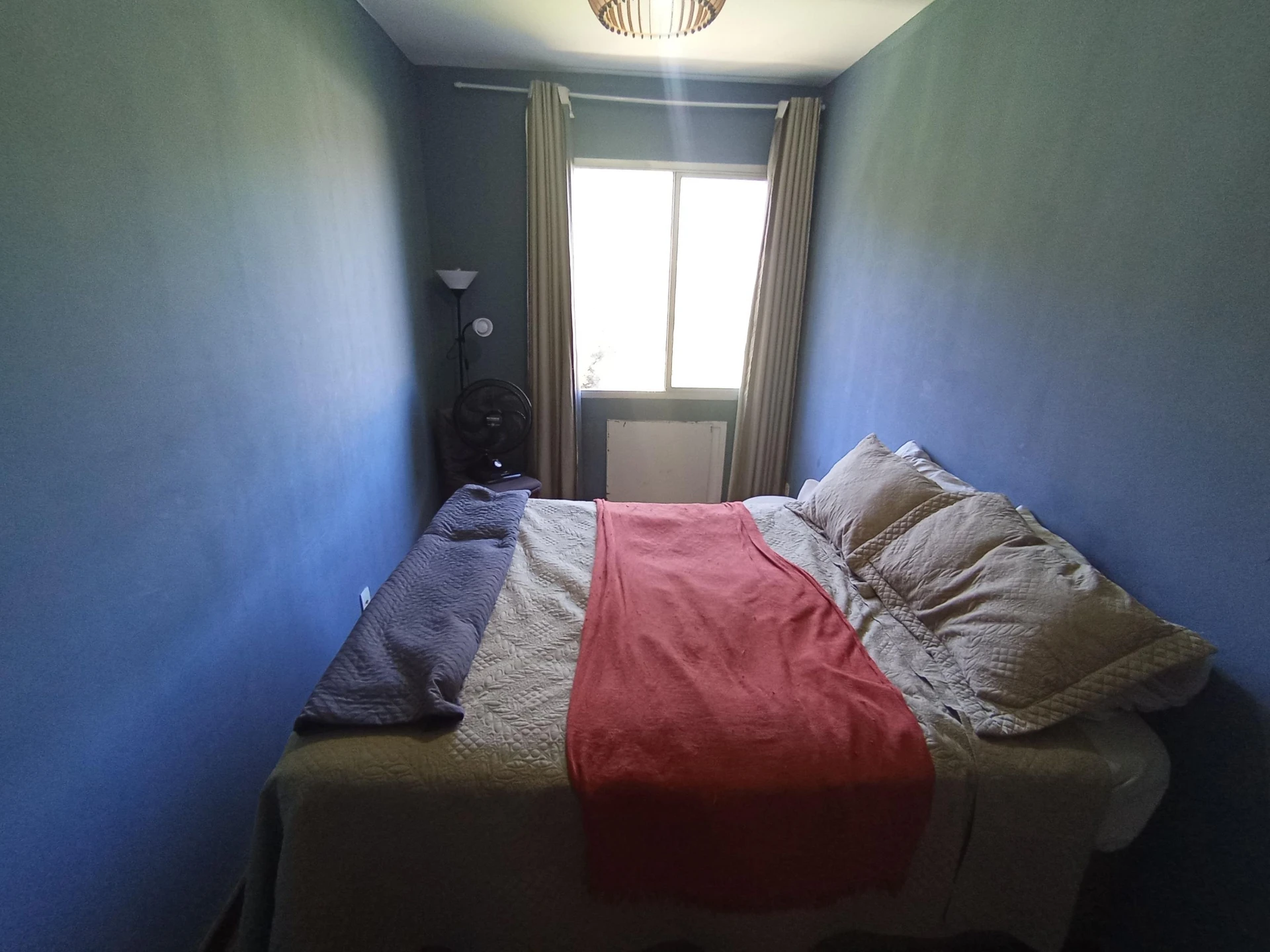 Furnished apartment with 2 bedrooms and a gas stove — photo 7