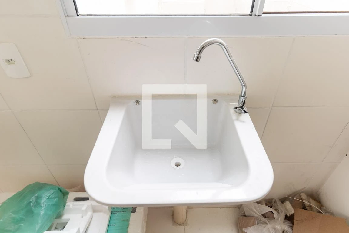 Apartamento com 2 quartos, 1 banheiro e 1 vaga — photo 36