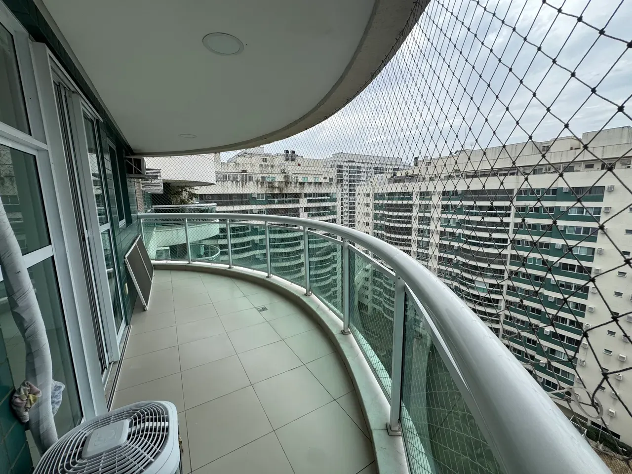 Apartment, 78 m², with a glass-enclosed balcony — photo 5