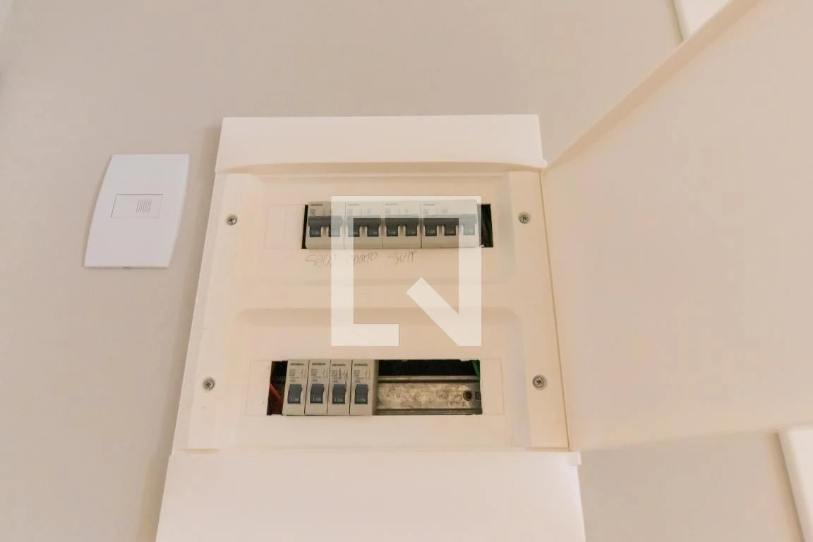 Apartamento mobiliado com 2 quartos e piscina no condomínio — photo 58