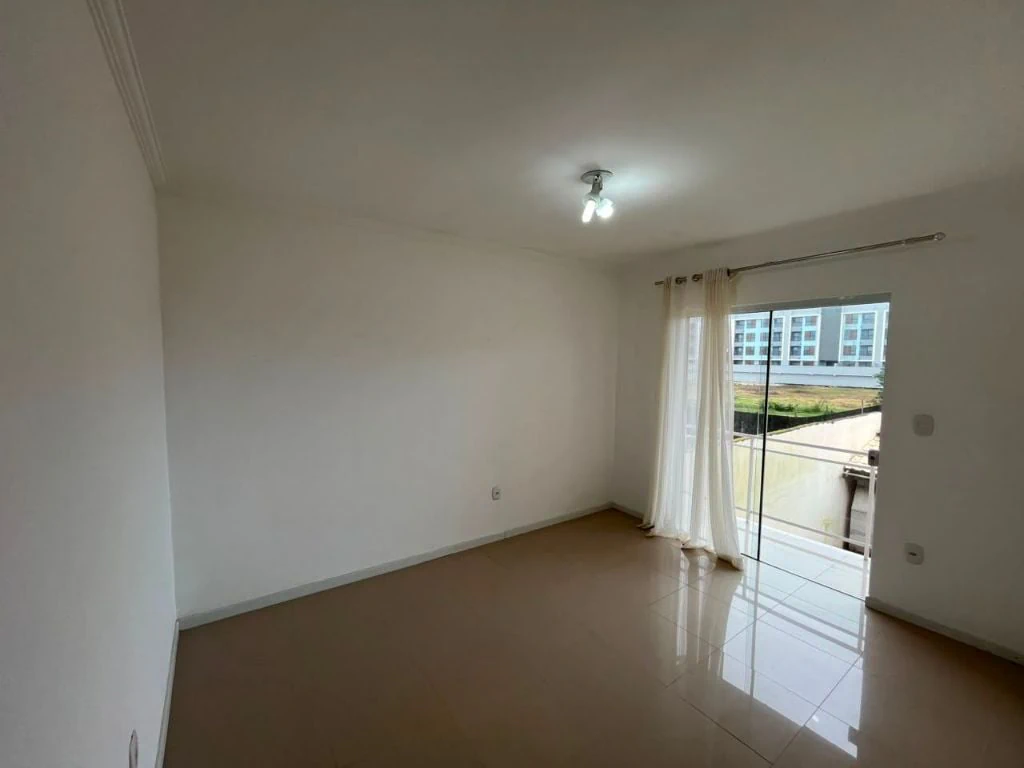 Casa de 190 m² con 5 dormitorios y 3 plazas de garaje — photo 6