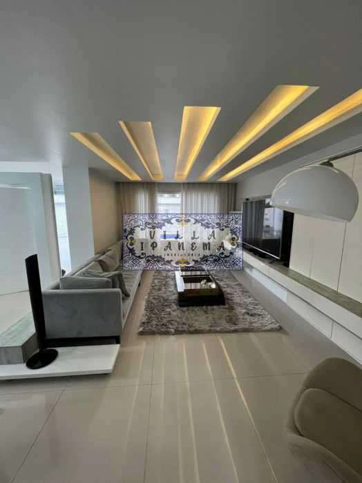 Casa triplex com 420 m² e 5 suítes, área gourmet — photo 2