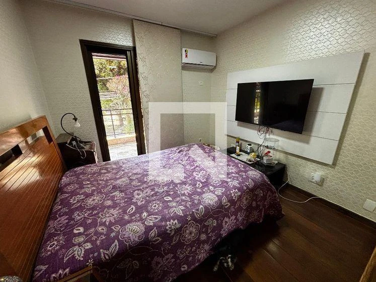 Home office in a 3-bedroom apartment, 153 m² — photo 18