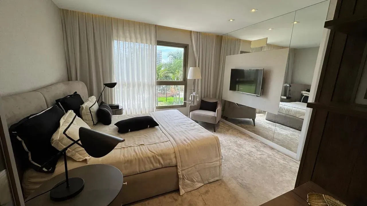 Furnished apartment with a closed kitchen and 4 bedrooms — photo 5