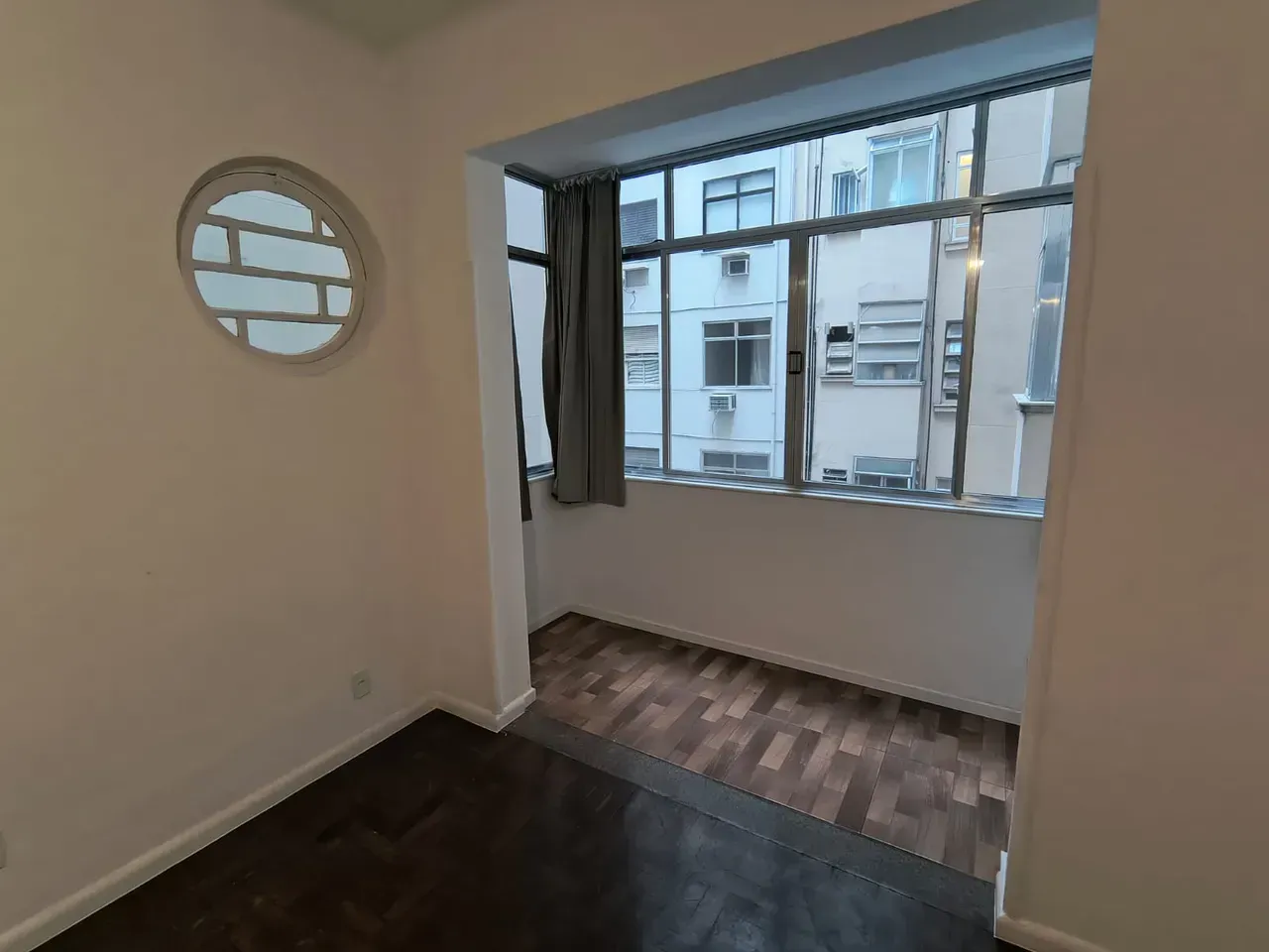 86 m² apartment with 2 bedrooms and city views — photo 19
