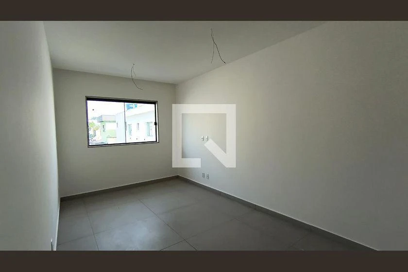 4-bedroom house with 210 m² and 4 parking spaces — photo 20