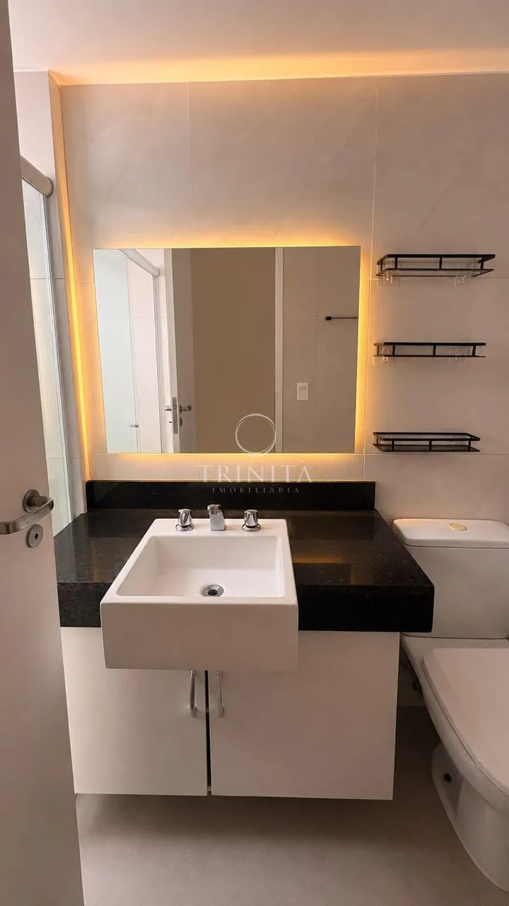 Unfurnished apartment with 3 bedrooms and 4 bathrooms — photo 9