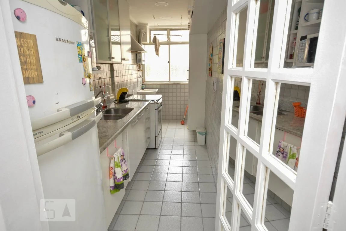 2-bedroom apartment with a bathtub in Rio de Janeiro — photo 2