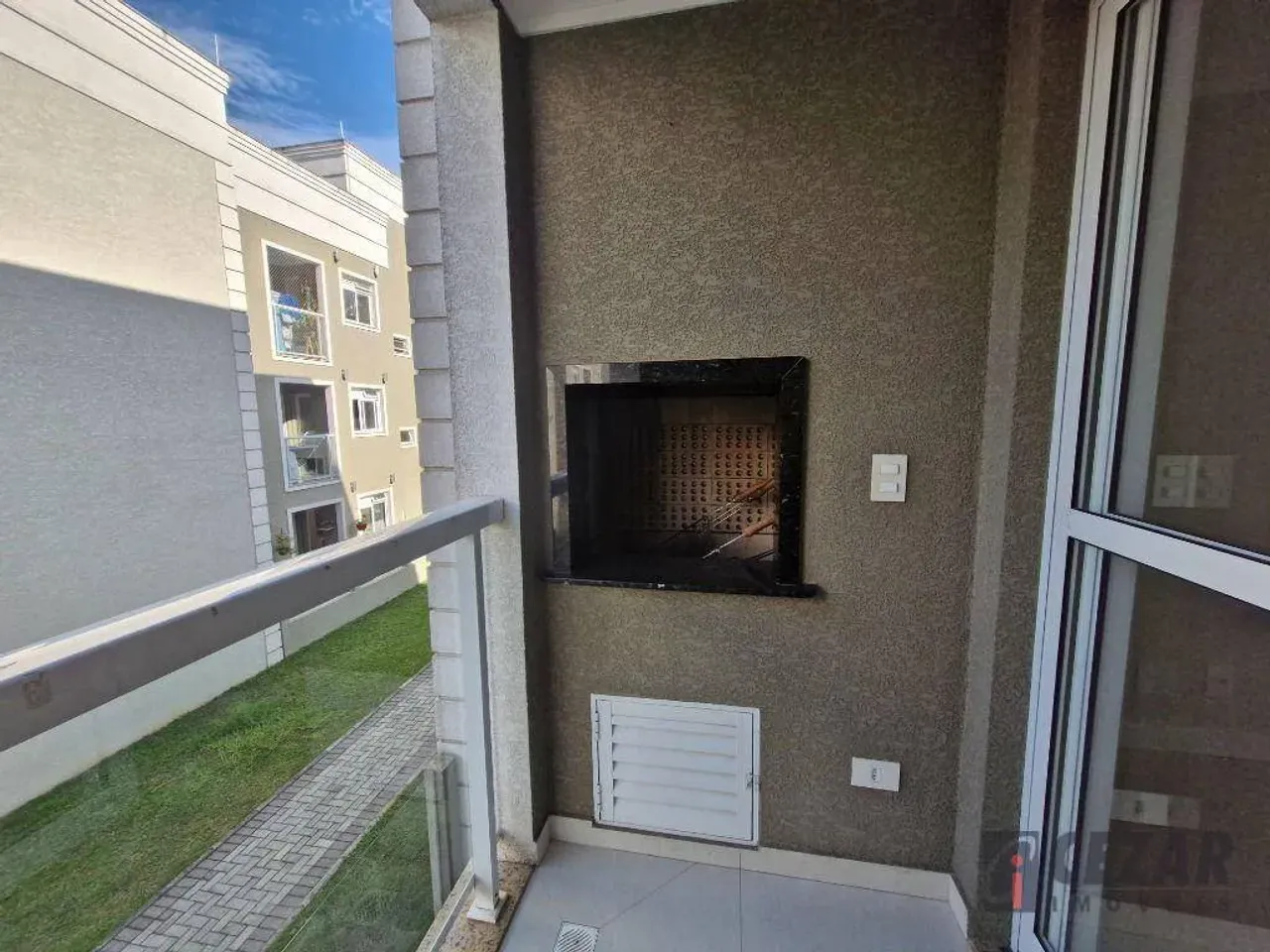 2-bedroom apartment with closed kitchen and balcony BBQ — photo 6