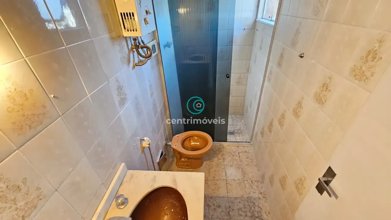 2-bedroom apartment with pool in the building — photo 20
