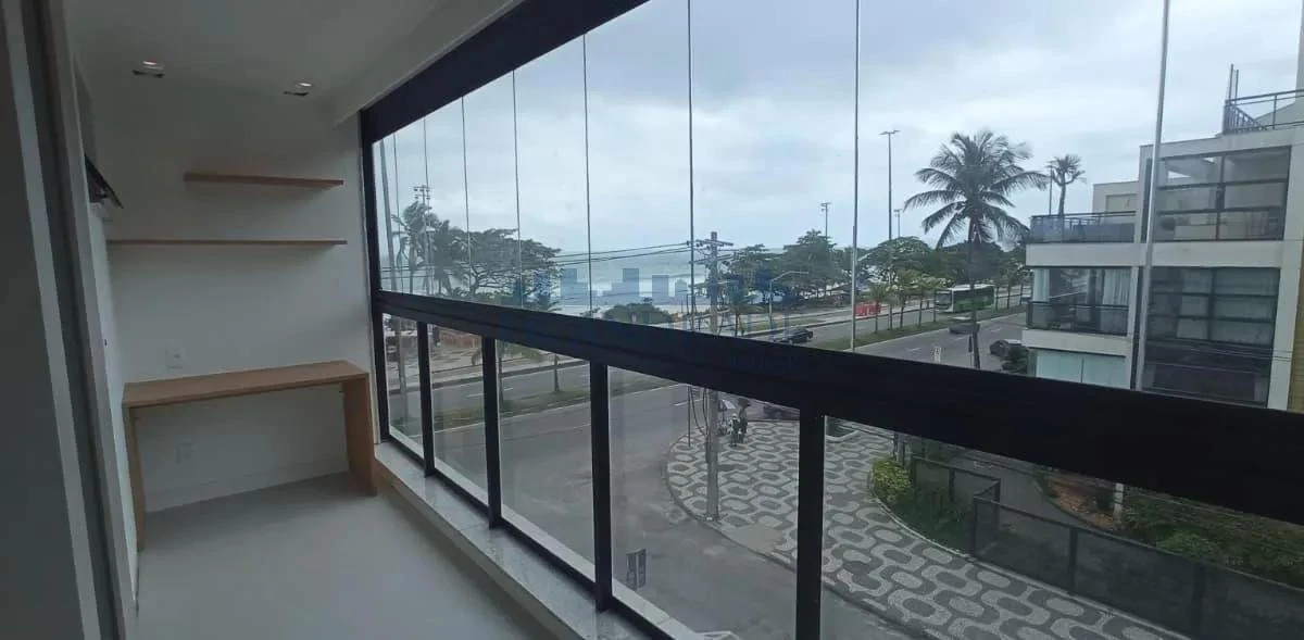 2-bedroom apartment with a water view in Rio de Janeiro — photo 17