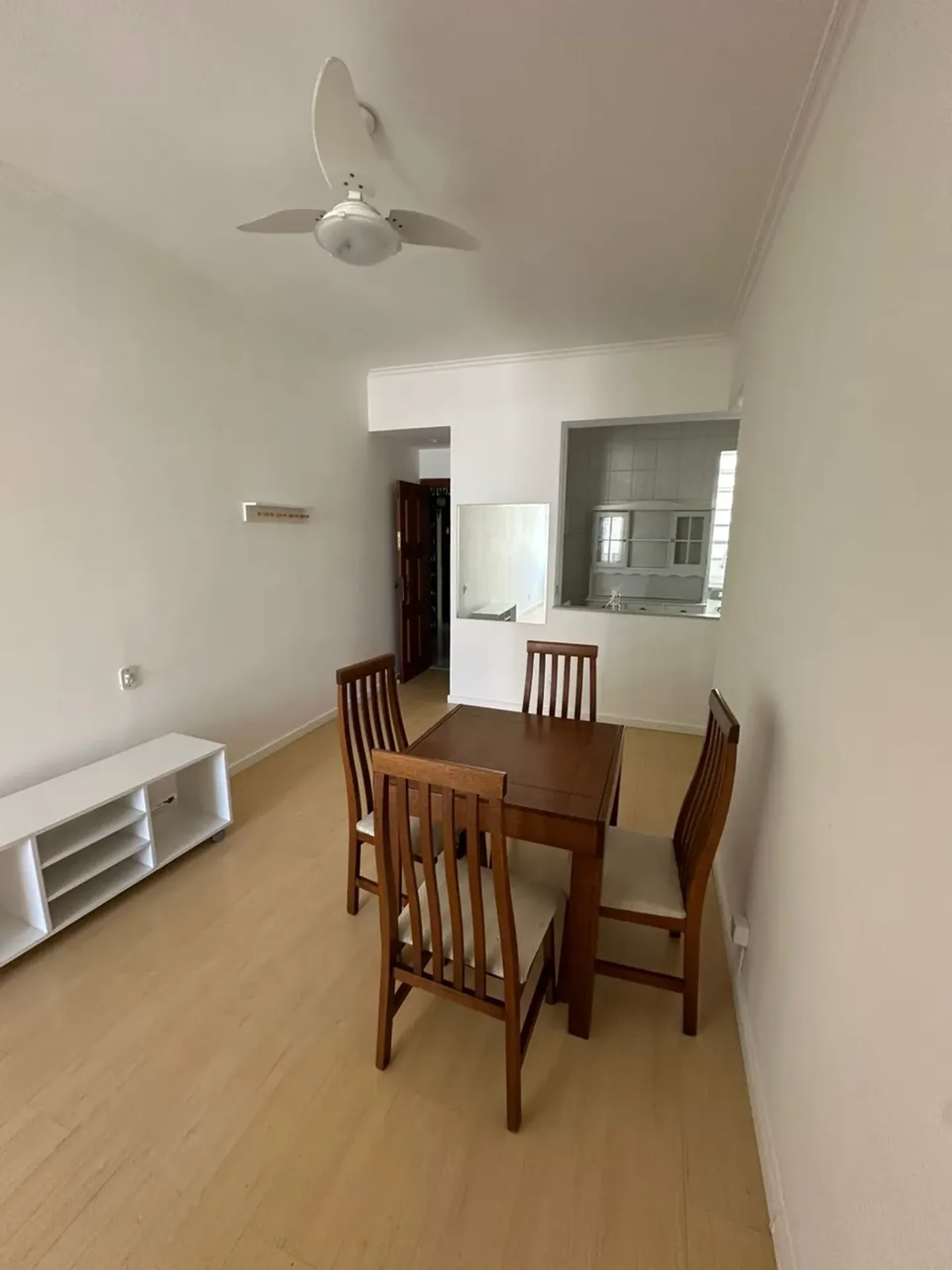 Apartment with a closed kitchen and gas stove; 2 bedrooms — photo 8