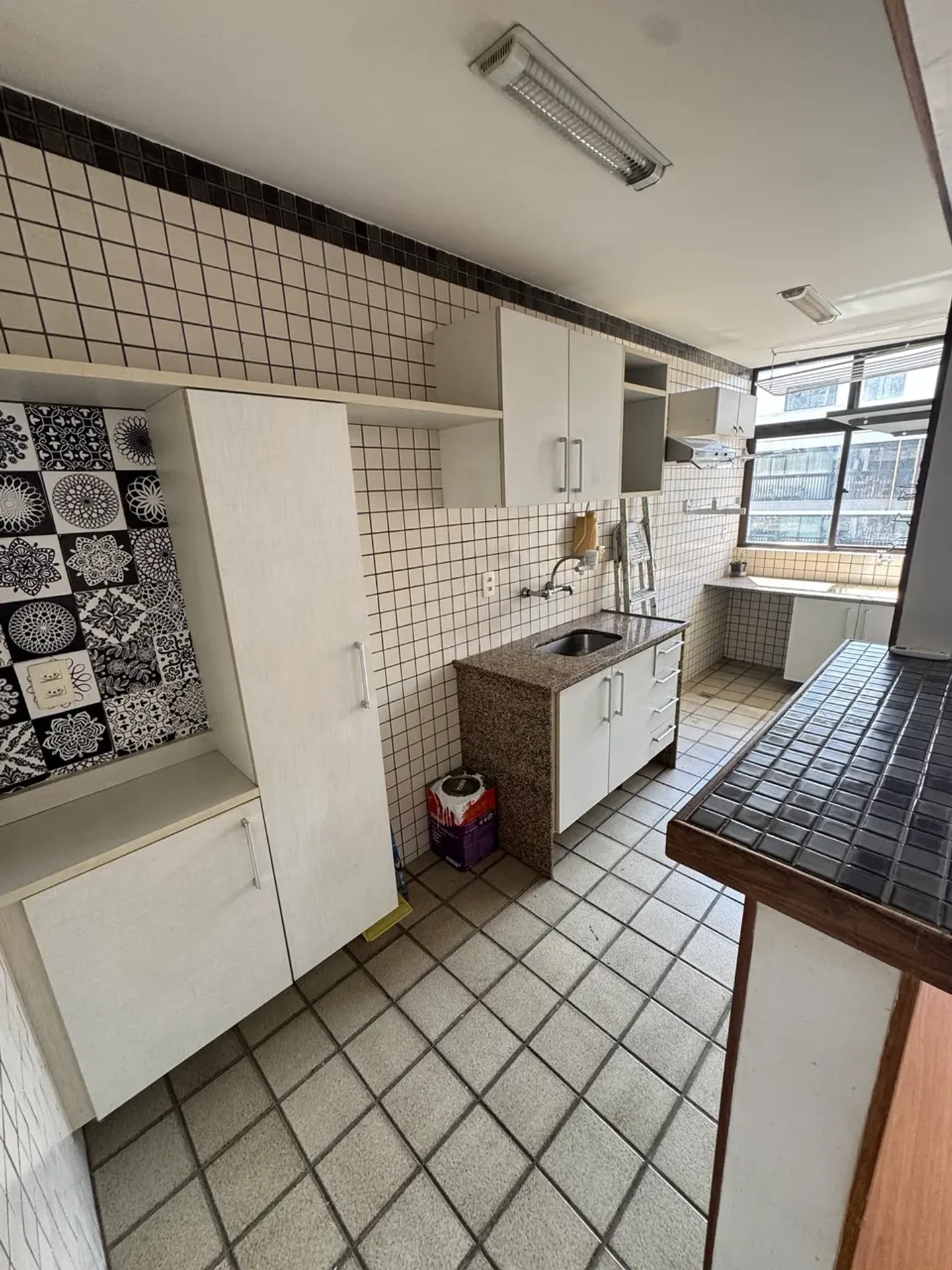 Apartment on the 5th floor with a mountain view — photo 2