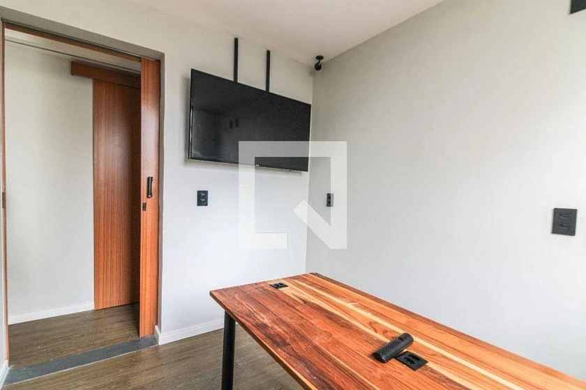 Apartamento mobiliado com 2 quartos e 1 banheiro — photo 43