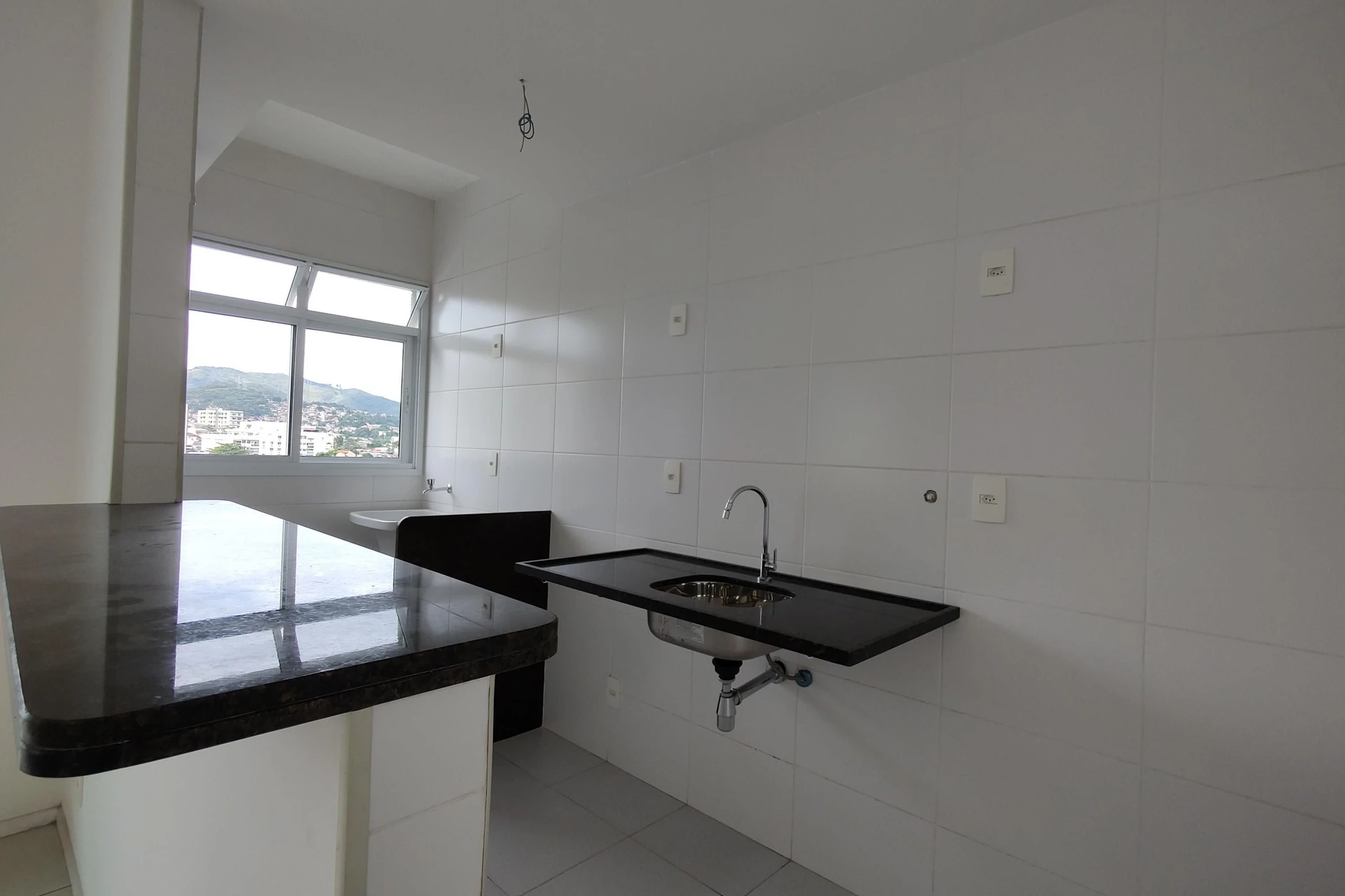 Apartment with 2 bedrooms, balcony and 1 parking space — photo 20