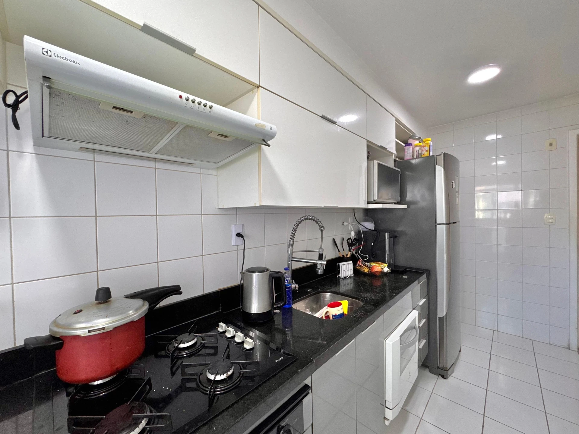 Apartamento mobiliado com 3 quartos e varanda fechada — photo 12