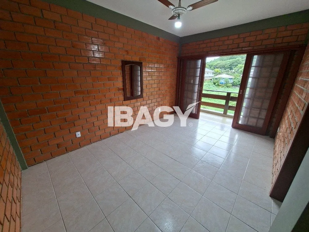 House with 4 bedrooms and balcony BBQ grill — photo 11