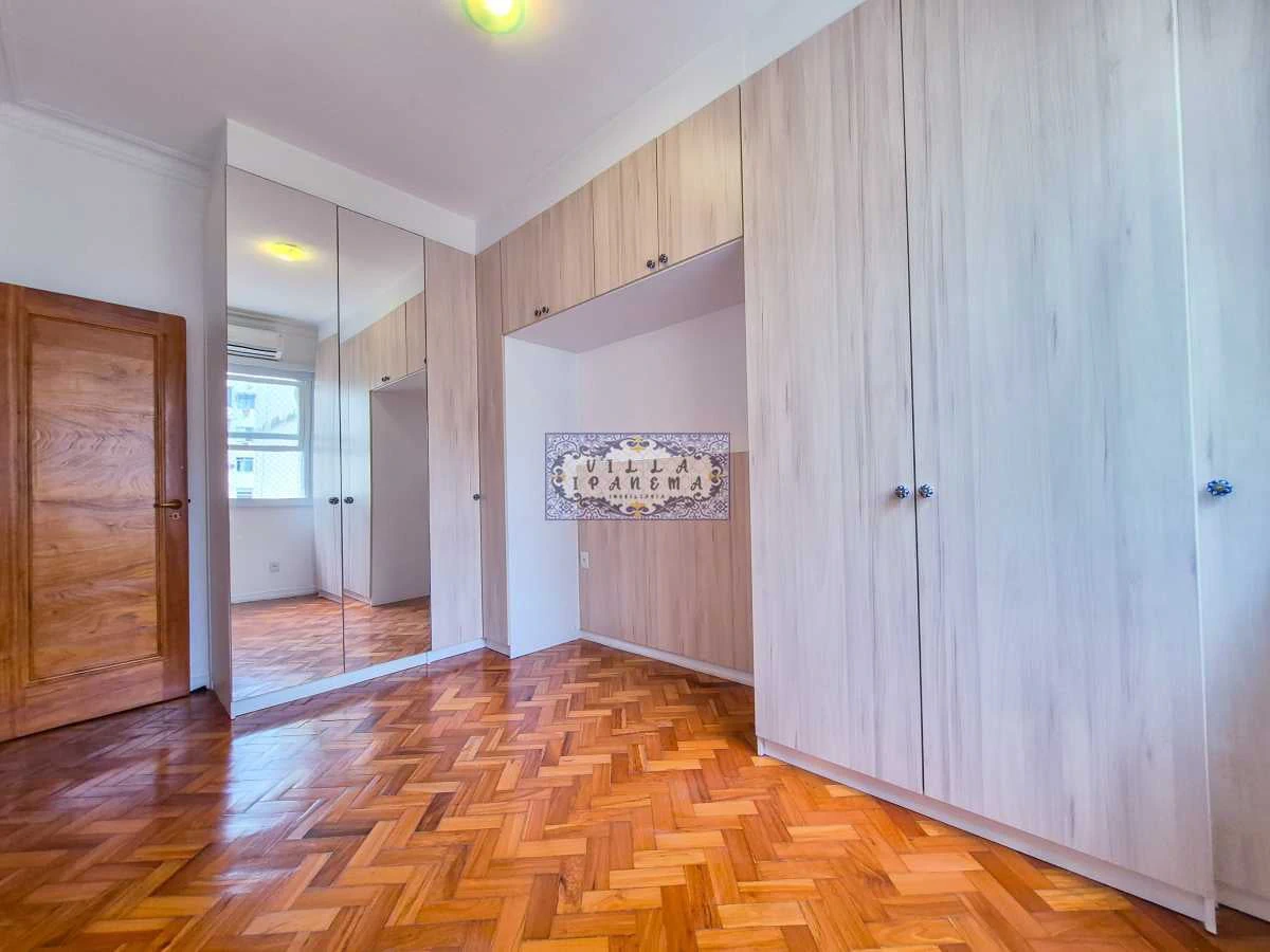 Деревянный пол или ламинат и 2 спальни: квартира 80 м² — photo 21