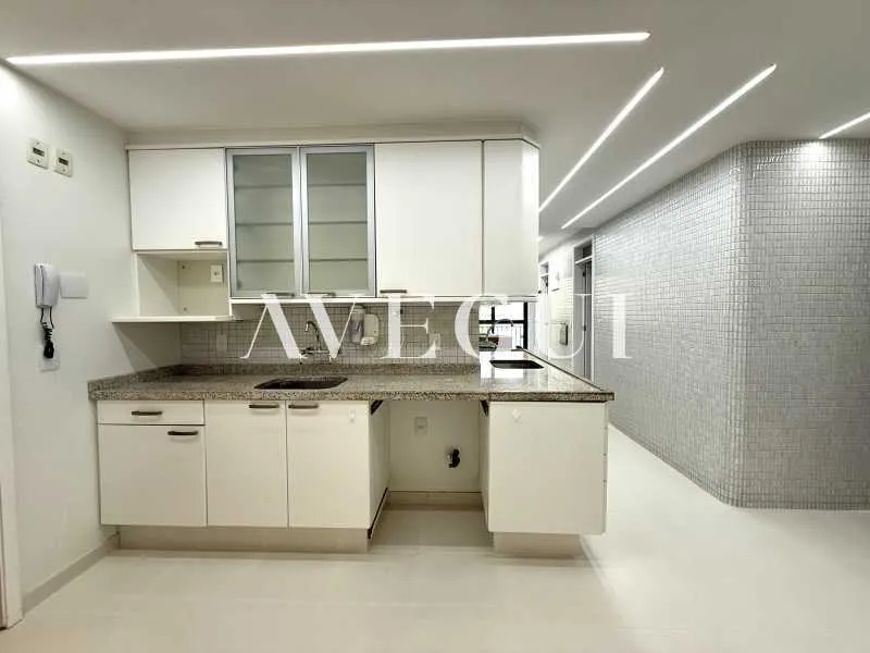 Apartamento com 3 suítes e varanda, 280 m² — photo 22