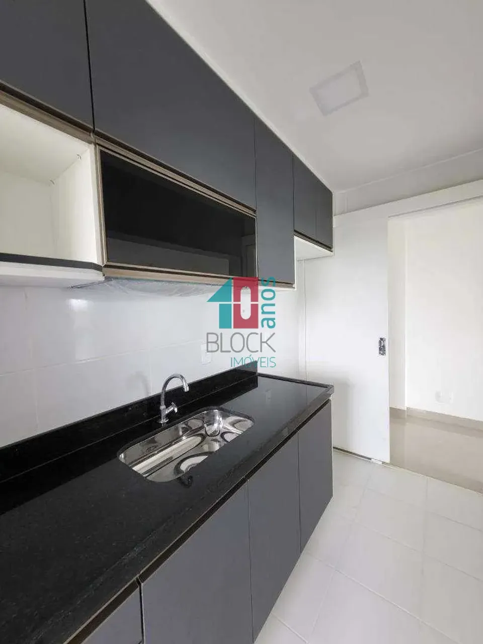 Apartamento de 1 quarto com varanda e vista — photo 2