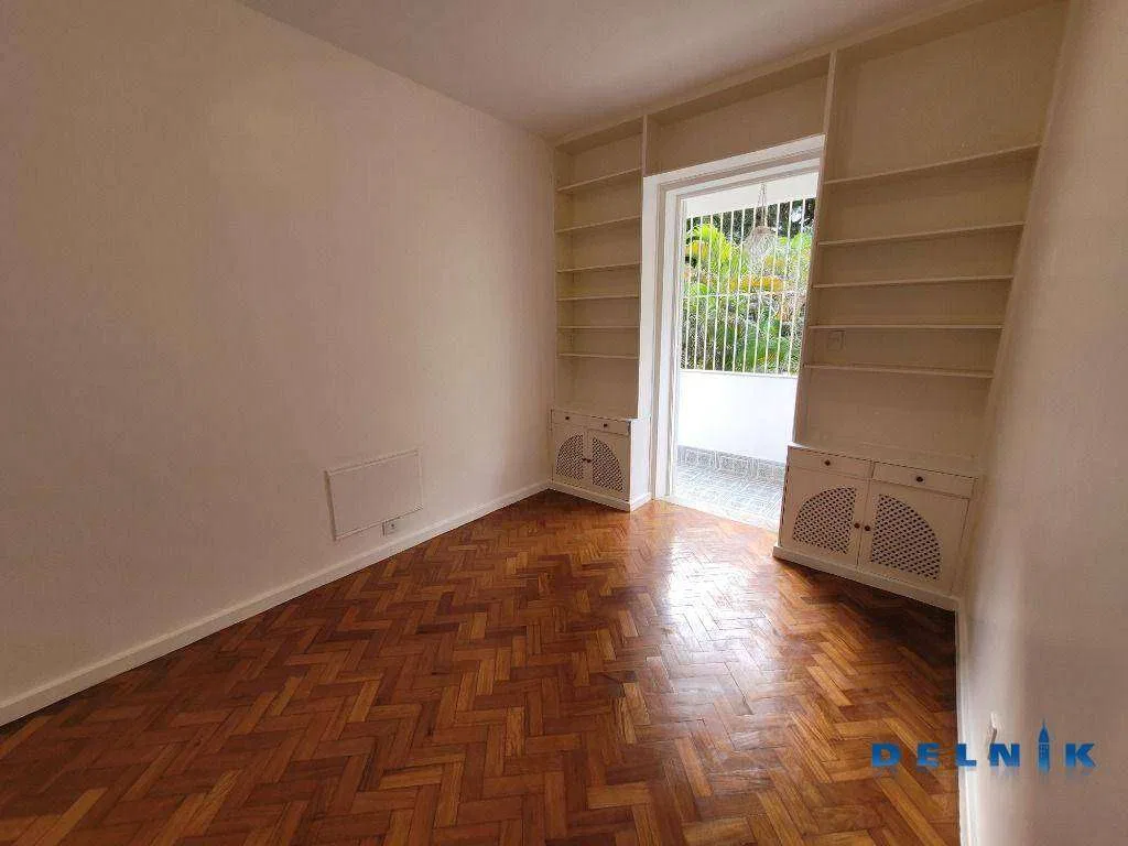 3-bedroom apartment for rent with a balcony — photo 13