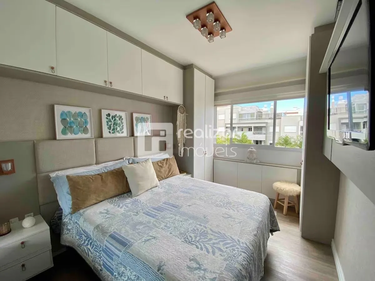 Furnished 2-bedroom apartment with private garden — photo 3