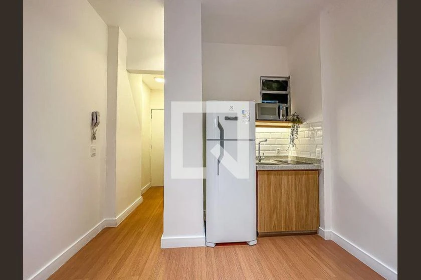 Furnished apartment, 35 m², with a home office — photo 6
