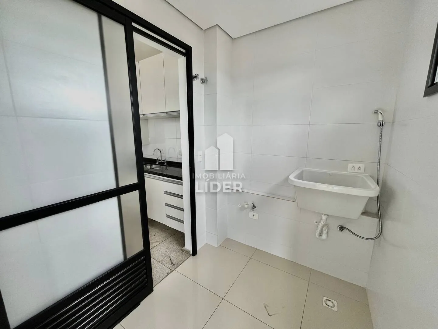 Apartamento de 2 suítes com varanda e 2 vagas — photo 10