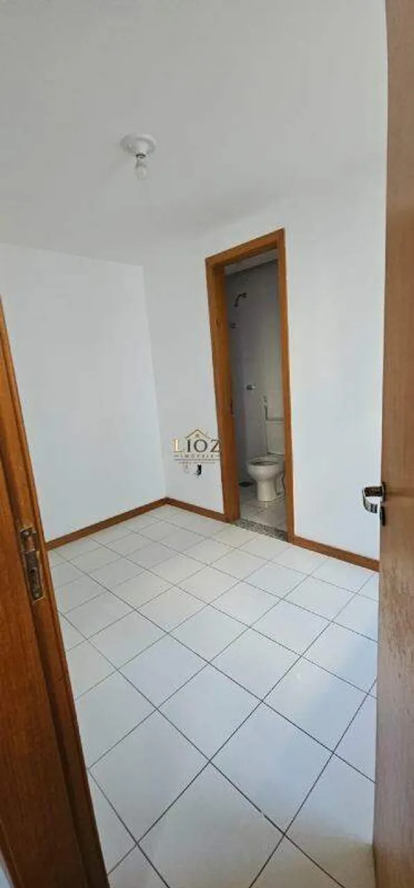 4-bedroom apartment with 3 baths and 2 parking spots — photo 12