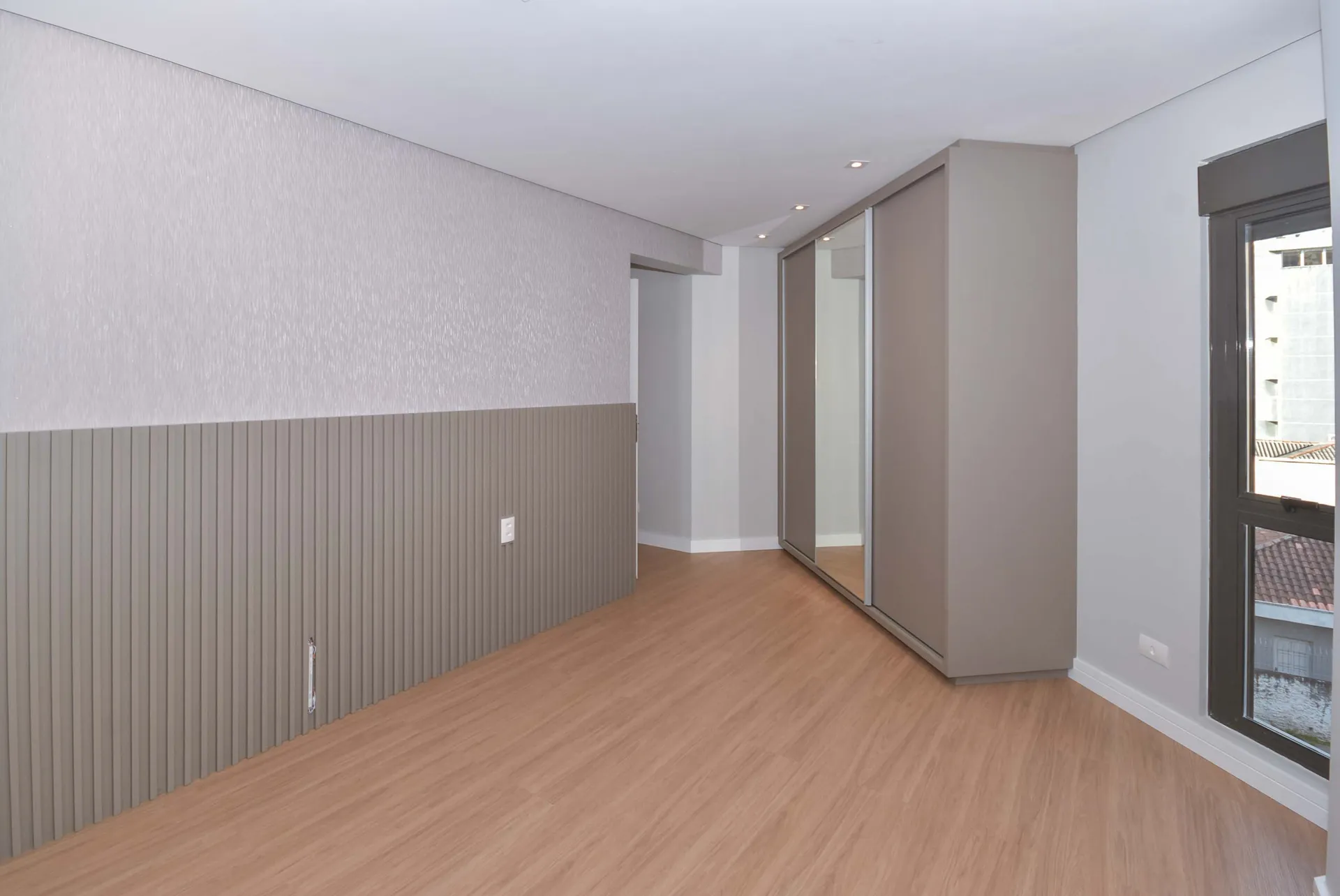 3-bedroom apartment with 182 m² and 2 parking spaces — photo 32