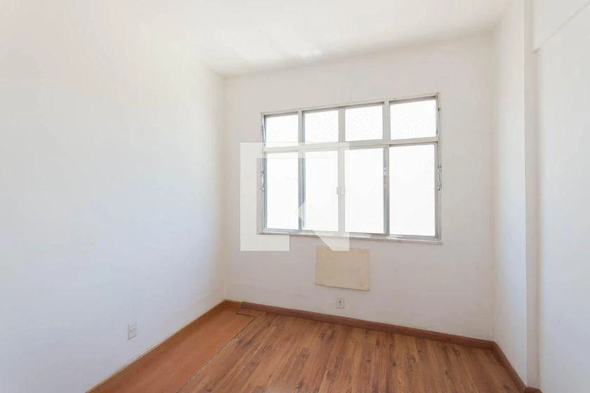 Apartamento de 2 quartos com cozinha separada e 70 m² — photo 26