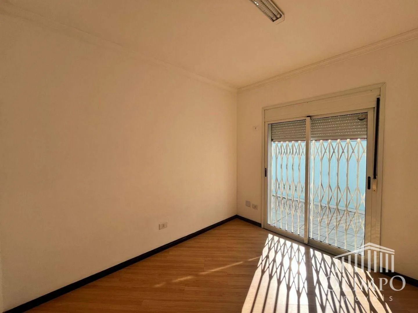 Unfurnished house with 4 bedrooms and a gas kitchen — photo 29