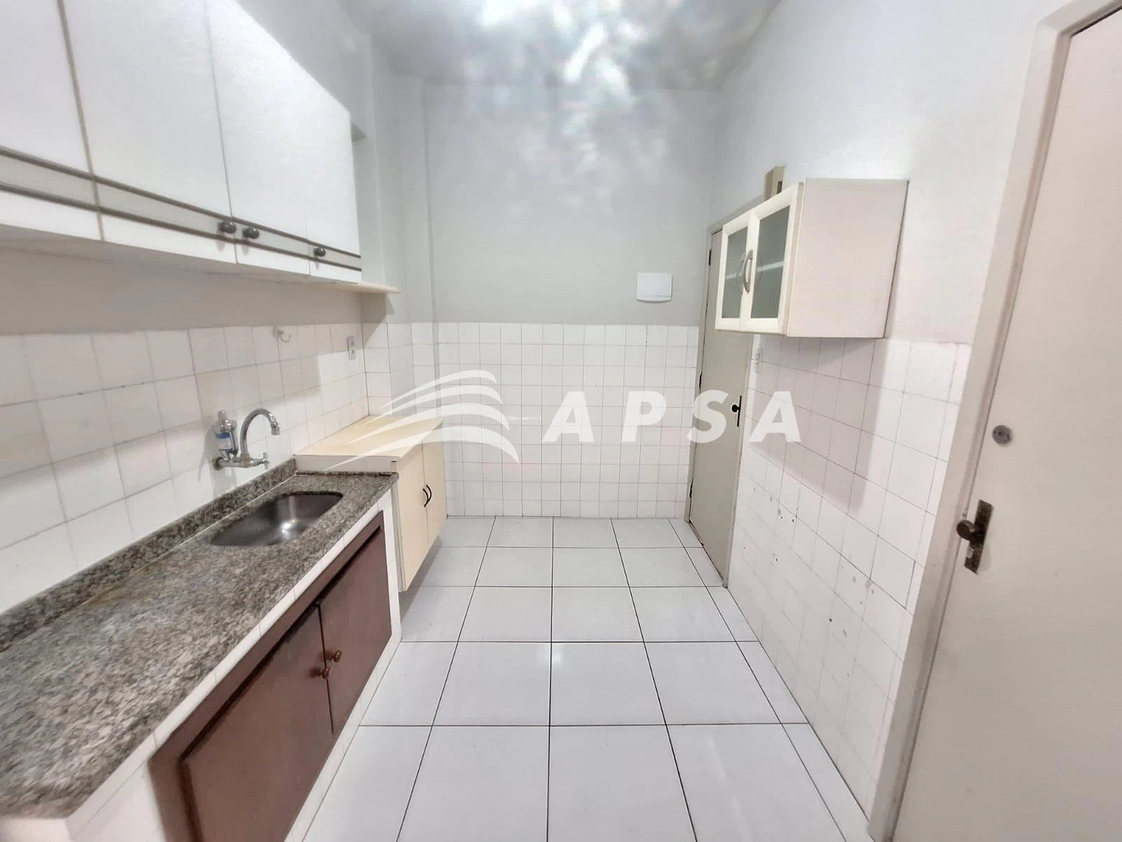 75 m² apartment with 2 bedrooms and a balcony — photo 5
