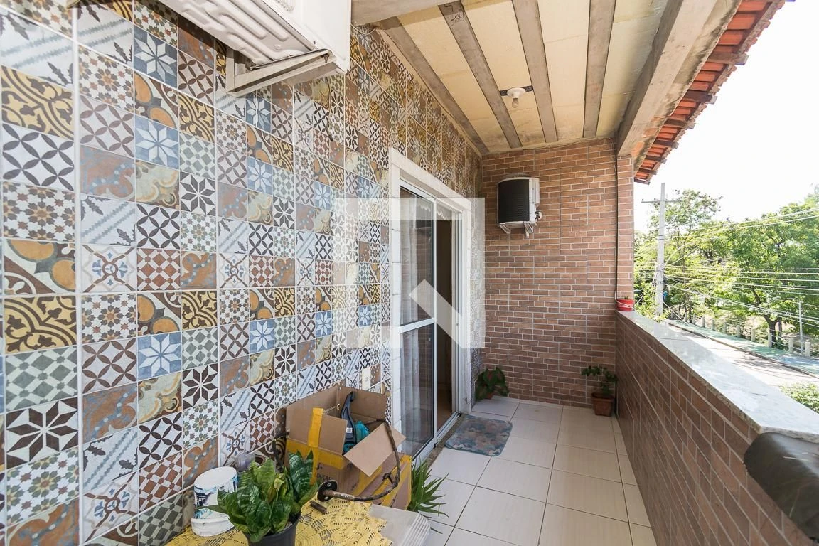 Furnished 227 m² house with a private garden — photo 11