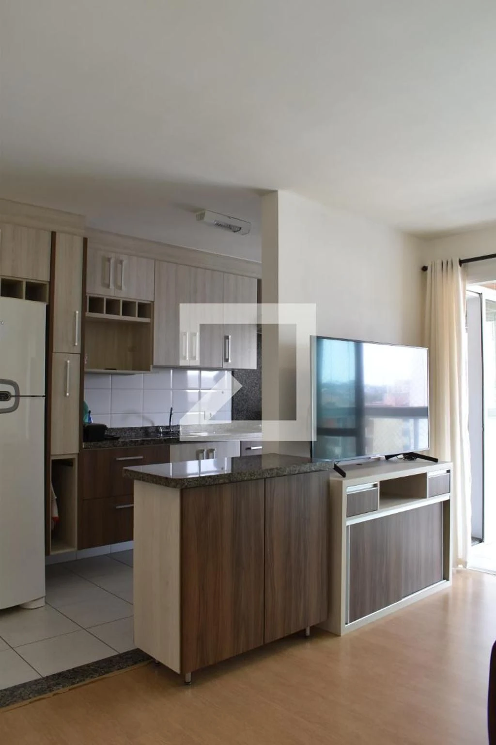 2-bedroom apartment with a home office in Curitiba — photo 2