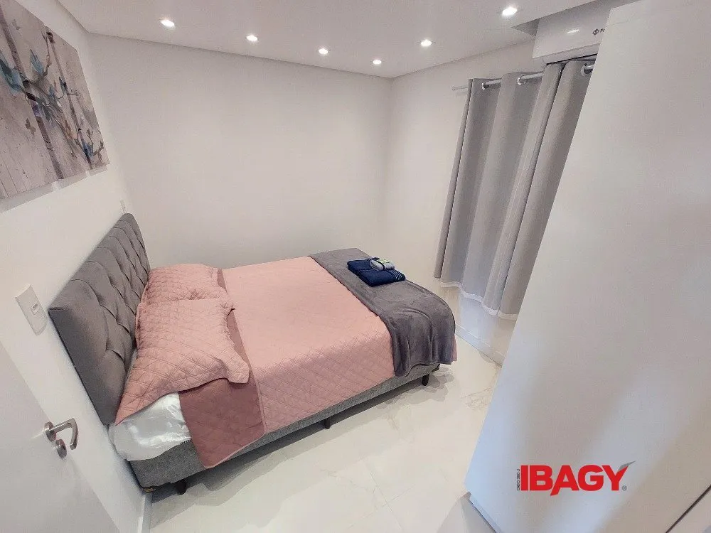 Furnished 2-bedroom apartment with 44 m² and parking