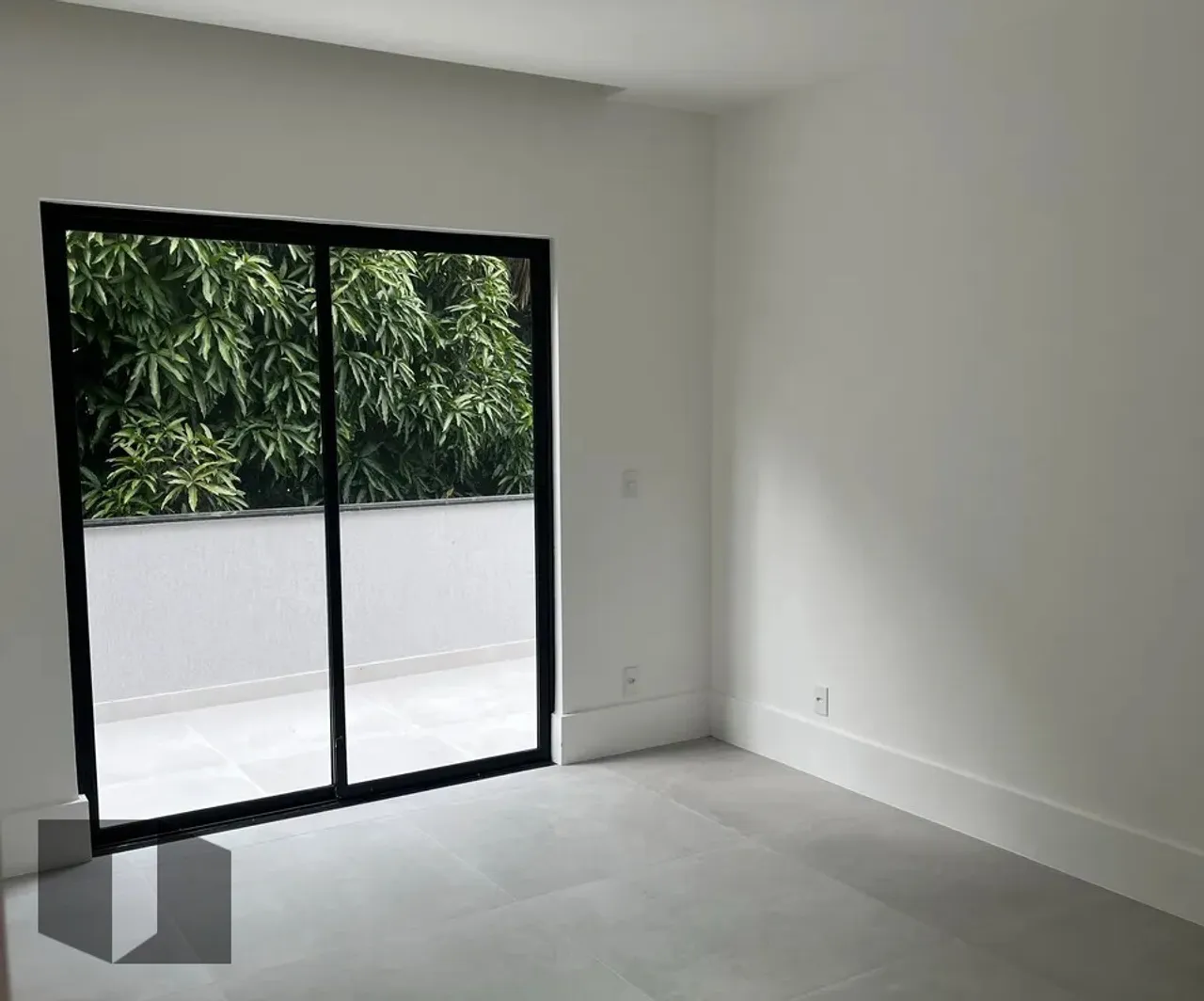 Casa com 3 quartos e 5 banheiros — photo 3
