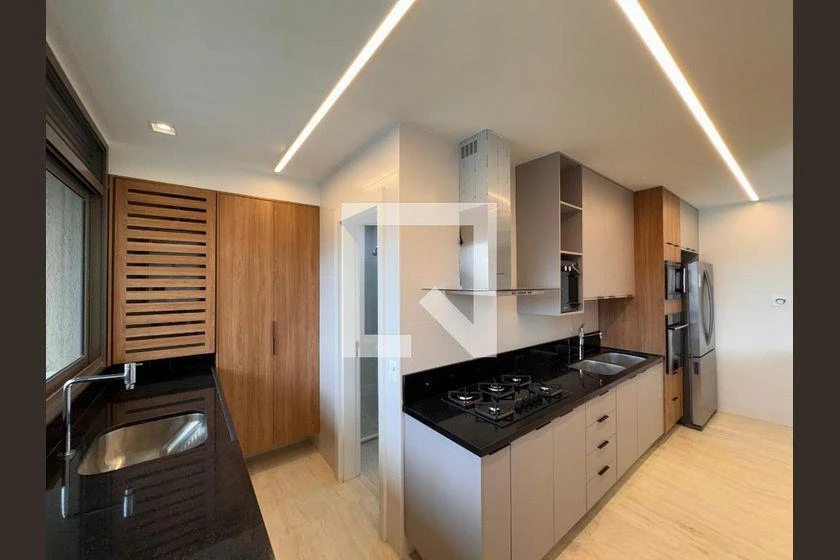 Rental apartment with 3 en-suite bedrooms and 130 m² — photo 15