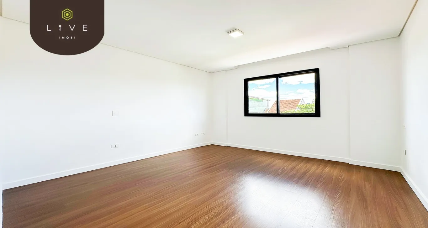 Apartment, 102 m², with floor-to-ceiling windows — photo 3