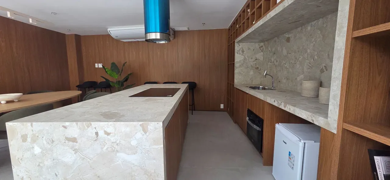 3-bedroom apartment with a water view in Rio de Janeiro — photo 24