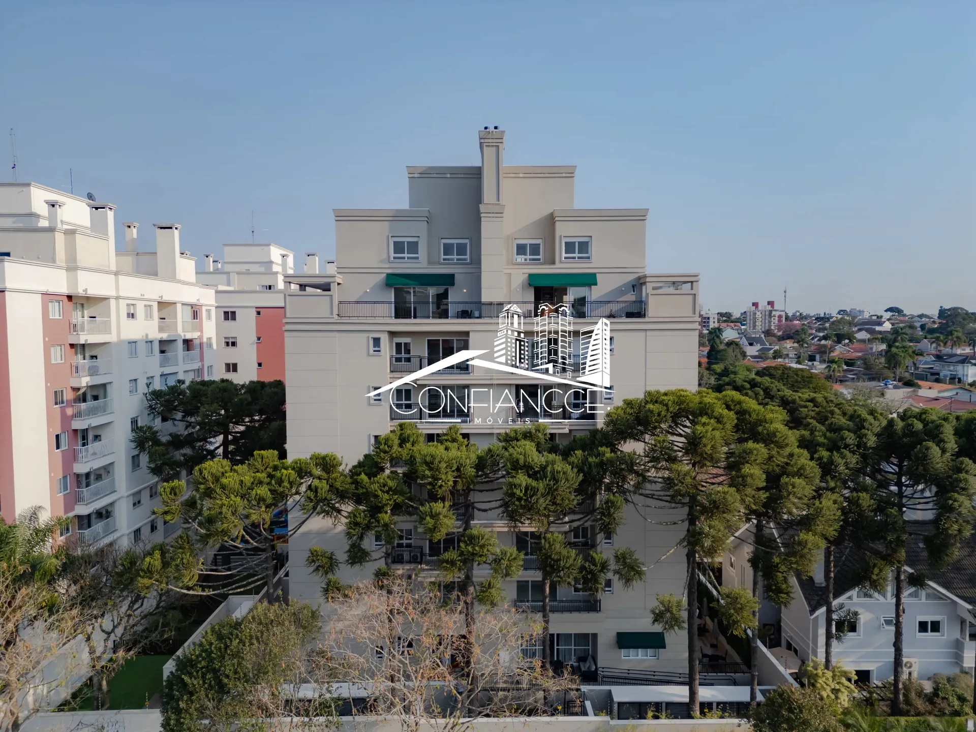 3-bedroom apartment with a private pool in Curitiba — photo 55