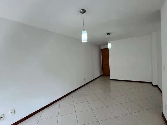 3-bedroom apartment, 1 with its own bathroom, 101 m² — photo 12