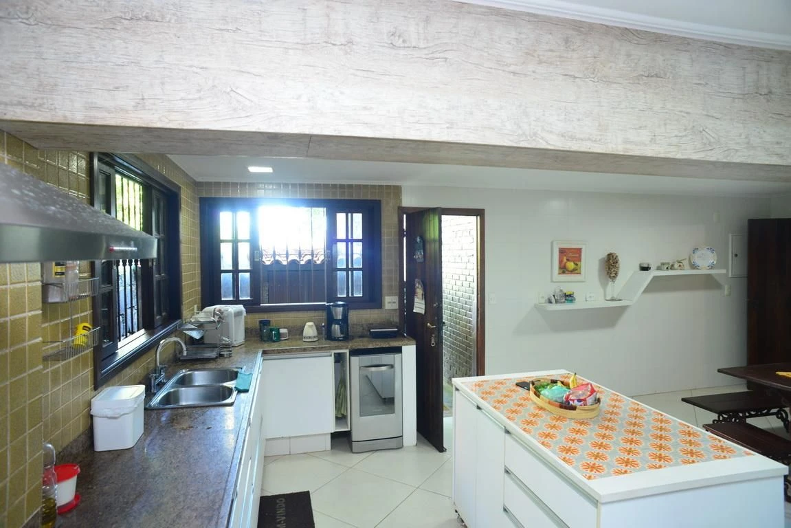 Furnished house, 530 m², with a grill on the balcony — photo 20