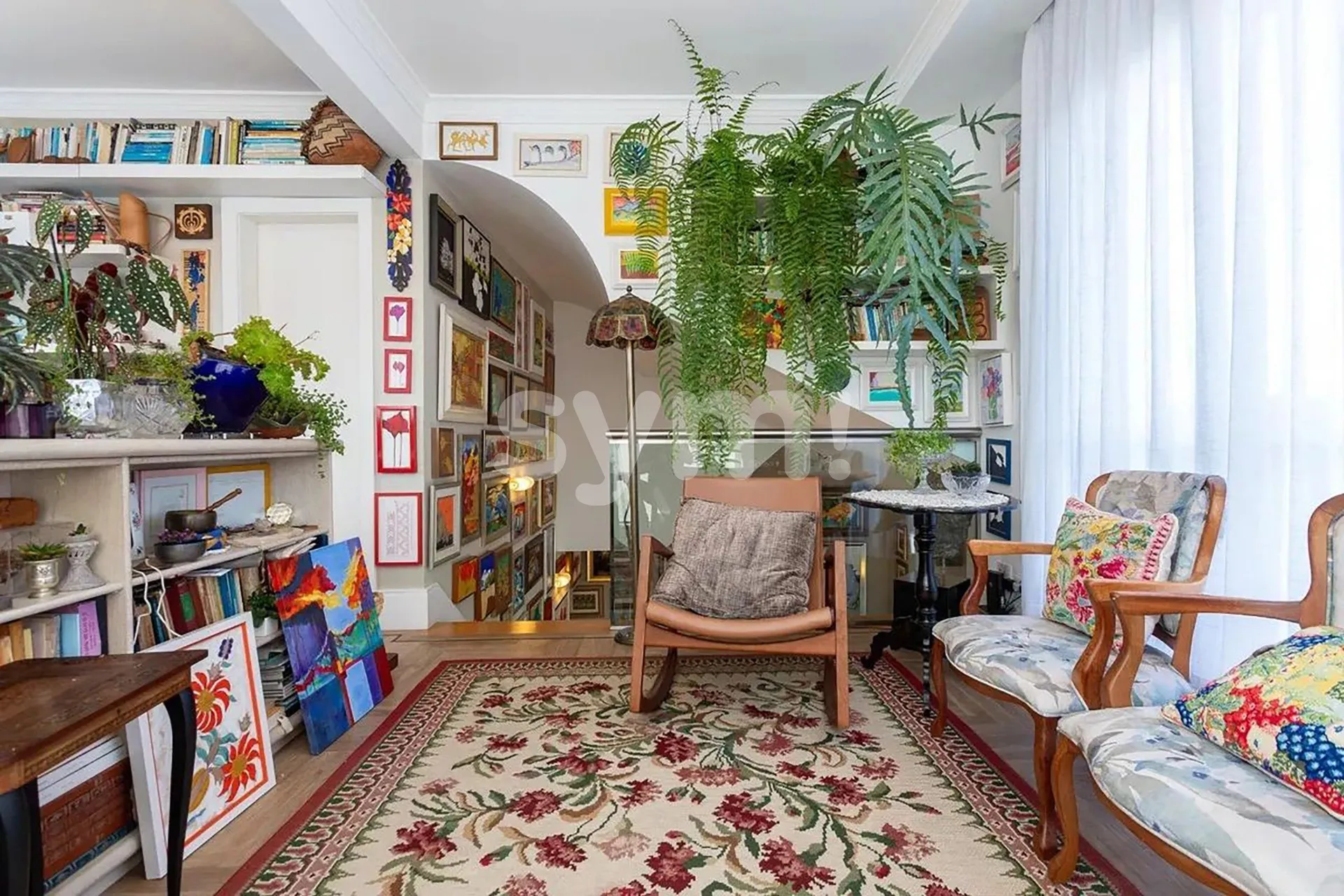 3-bedroom top-floor apartment with gas kitchen — photo 25