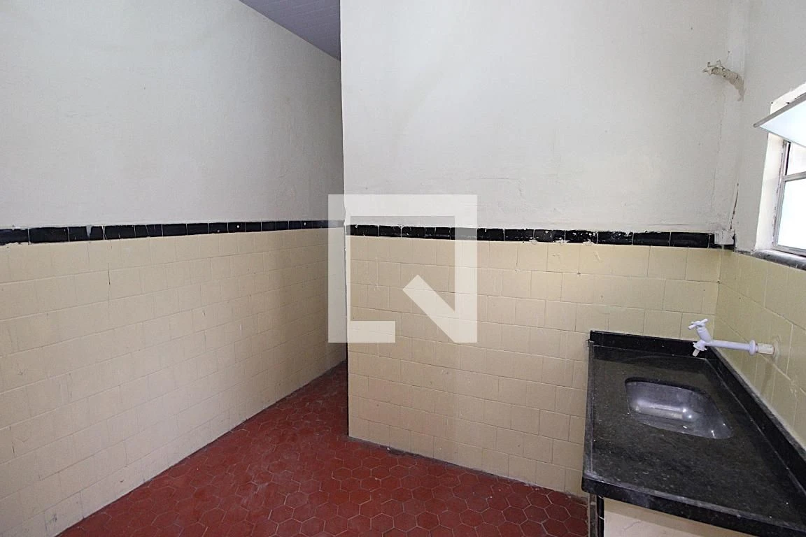 Casa sin amueblar con 1 dormitorio y jardín privado — photo 9